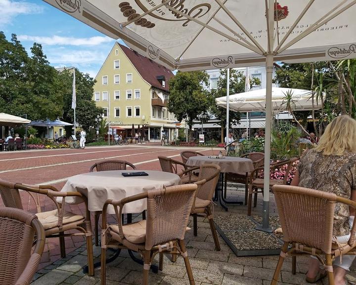 Cafe am Denkmalplatz